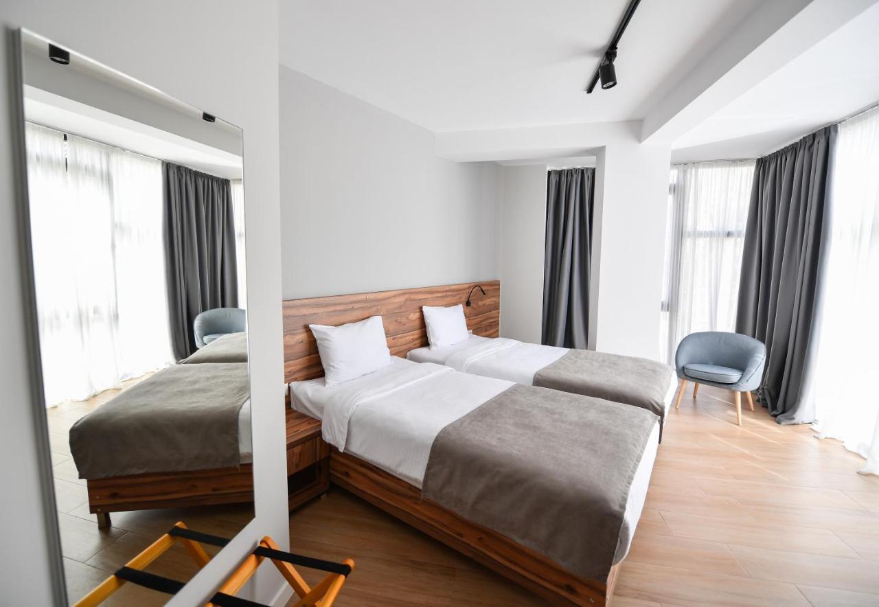 Address Boutique Hotel Тбилиси Экстерьер фото