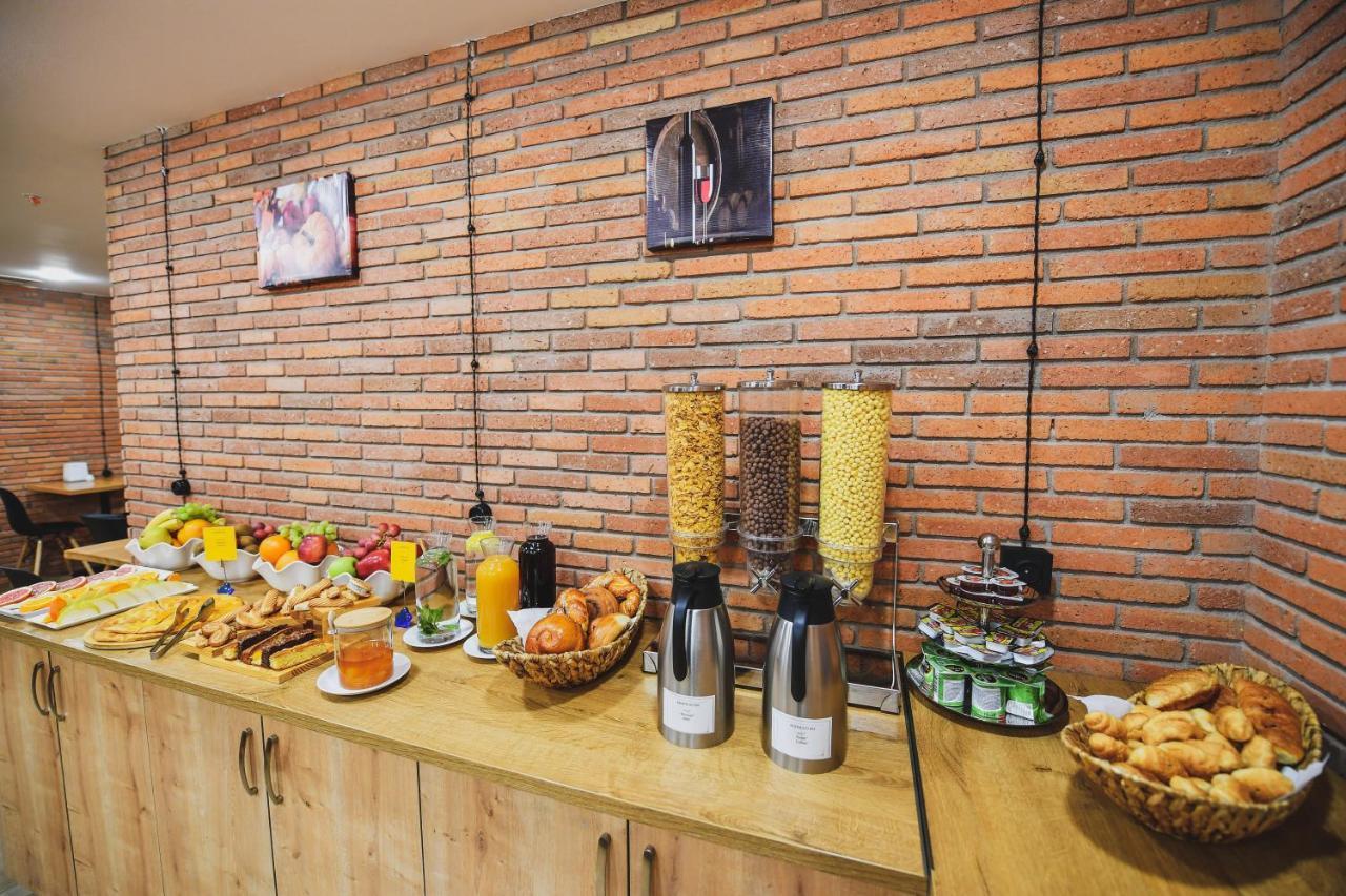 Address Boutique Hotel Тбилиси Экстерьер фото