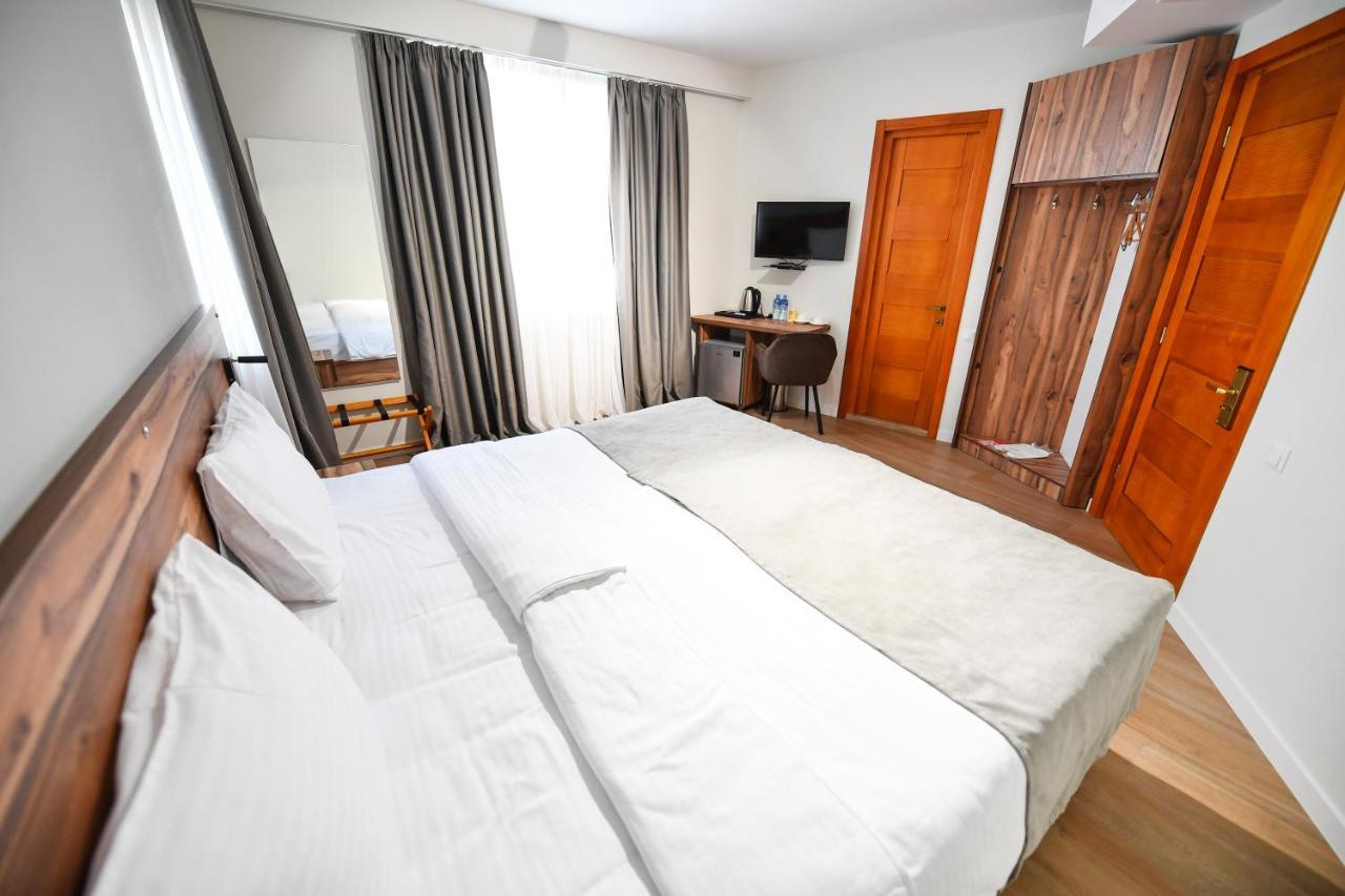 Address Boutique Hotel Тбилиси Экстерьер фото
