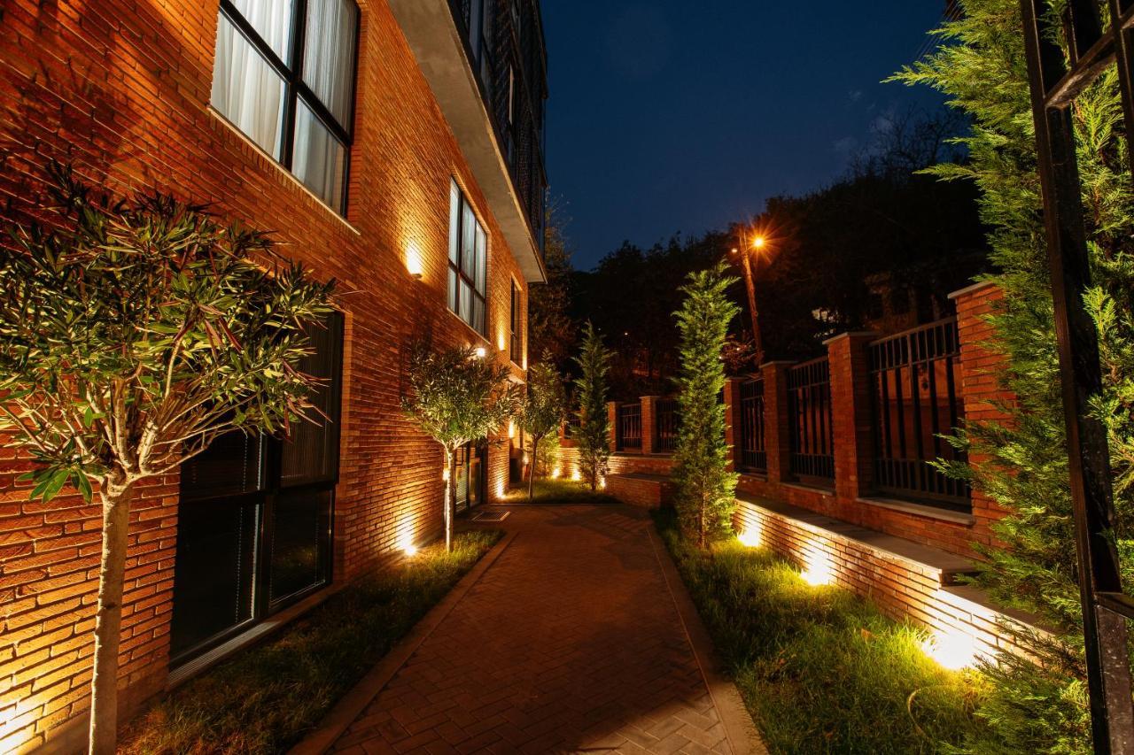 Address Boutique Hotel Тбилиси Экстерьер фото