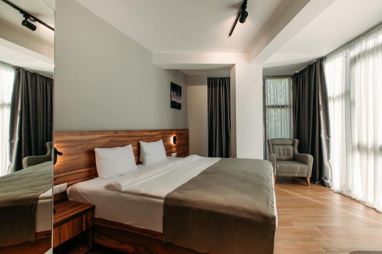 Address Boutique Hotel Тбилиси Экстерьер фото