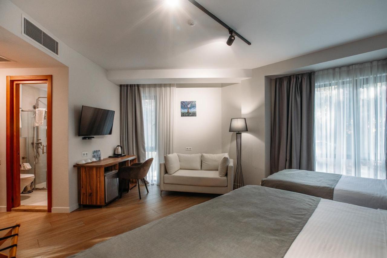 Address Boutique Hotel Тбилиси Экстерьер фото